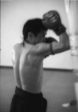 Бим Бэкман, Аман Атилов - Бойцовский клуб: боевой фитнес для мужчин