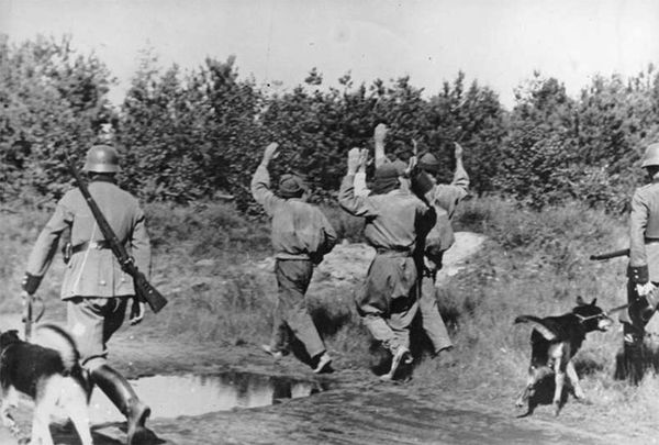 Дмитрий Жуков, Иван Ковтун - РННА. Враг в советской форме