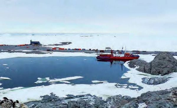 Тьерри Мейер, Шарль Бюффе - 8 полюсов Фредерика Паулсена. Путешествие в мир холода