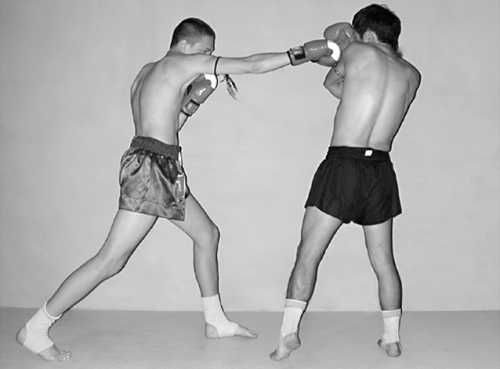 Бим Бэкман, Аман Атилов - Бойцовский клуб: боевой фитнес для мужчин