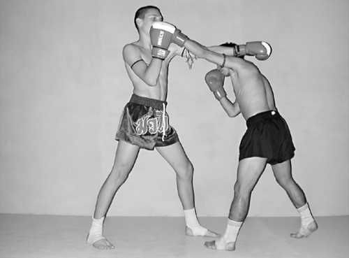 Бим Бэкман, Аман Атилов - Бойцовский клуб: боевой фитнес для мужчин