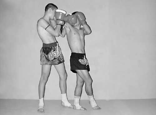 Бим Бэкман, Аман Атилов - Бойцовский клуб: боевой фитнес для мужчин