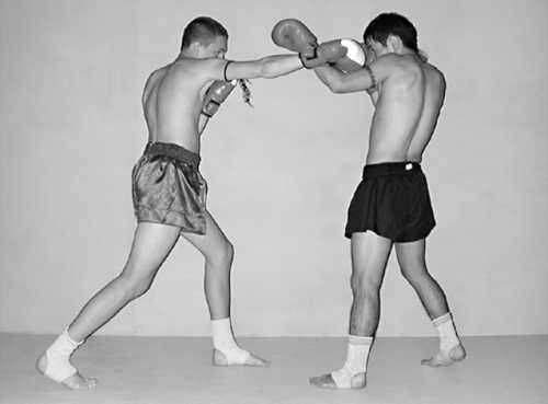 Бим Бэкман, Аман Атилов - Бойцовский клуб: боевой фитнес для мужчин