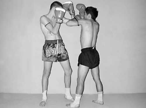 Бим Бэкман, Аман Атилов - Бойцовский клуб: боевой фитнес для мужчин