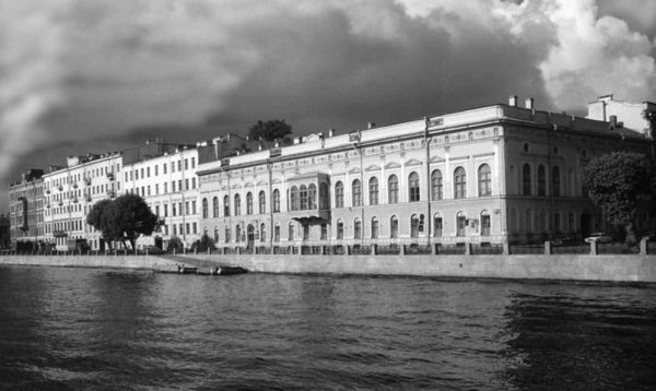 Александр Мясников - 100 великих достопримечательностей Санкт-Петербурга