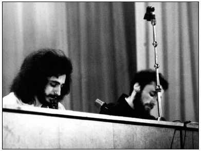 Александр Шубин - Преданная демократия. СССР и неформалы (1986-1989 г.г.)