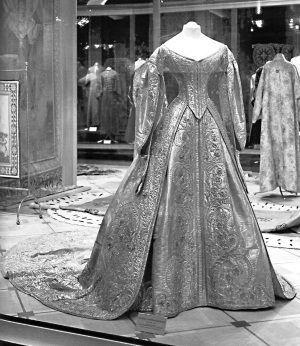 Игорь Зимин - Царские деньги. Доходы и расходы Дома Романовых