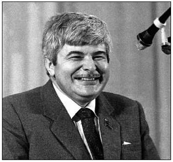 Александр Шубин - Преданная демократия. СССР и неформалы (1986-1989 г.г.)