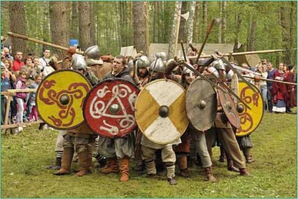 Олег Ермаков - Покинутые или Безумцы