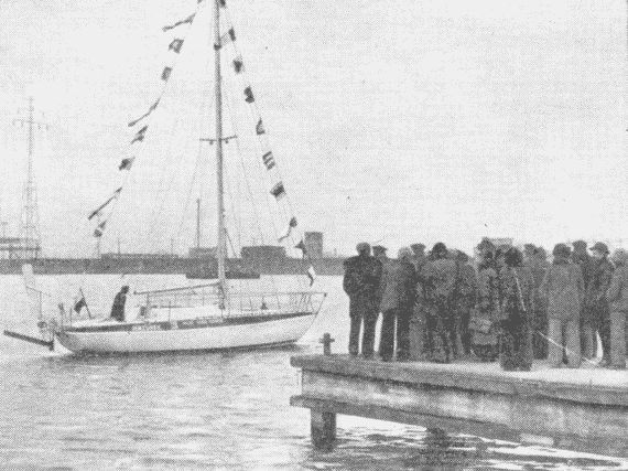 Кристина Хойновская-Лискевич - Первая вокруг света