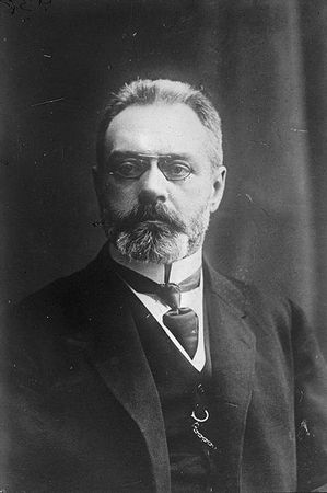 Всеволод Воронин - Отречение. Император Николай II и Февральская революция