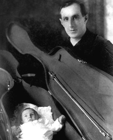 Ольга Афанасьева - Мстислав Ростропович. Любовь с виолончелью в руках