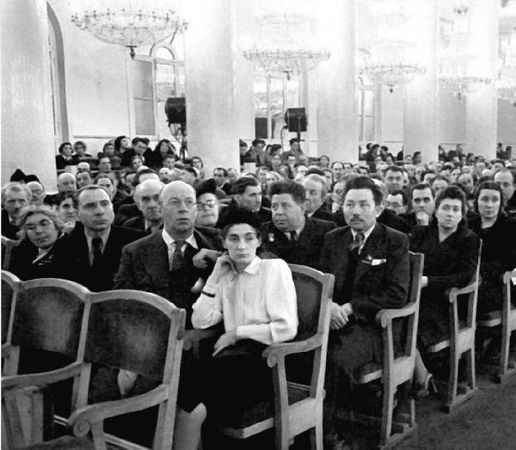 Ольга Афанасьева - Мстислав Ростропович. Любовь с виолончелью в руках