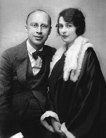 Ольга Афанасьева - Мстислав Ростропович. Любовь с виолончелью в руках