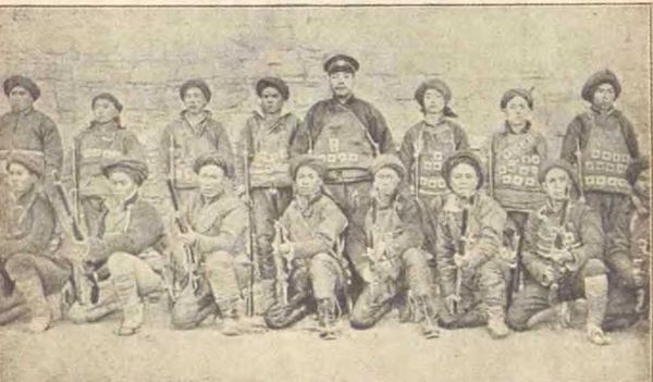 Сергей Дмитриев - В заоблачной стране