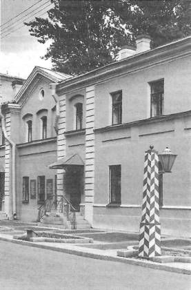 Болеслав Пукинский - Санкт-Петербург. 1000 вопросов и ответов