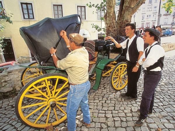 Робин Фроммер, Габриэль Кальво и др. - Лиссабон. Путеводитель