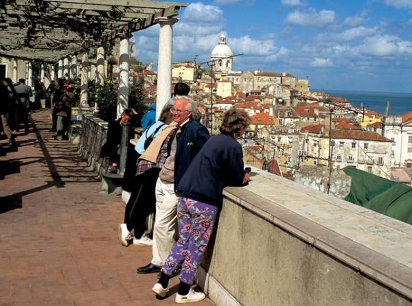 Робин Фроммер, Габриэль Кальво и др. - Лиссабон. Путеводитель