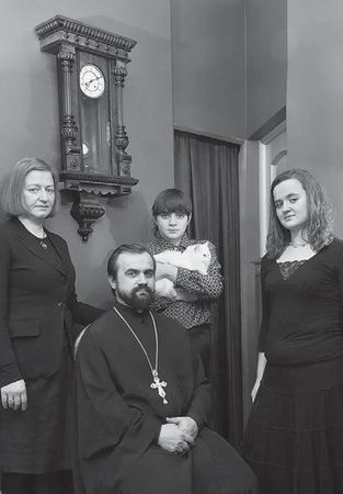 Ксения Лученко - Матушки: Жены священников о жизни и о себе