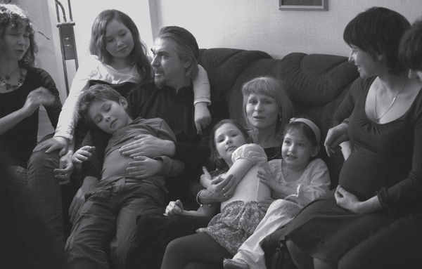 Ксения Лученко - Матушки: Жены священников о жизни и о себе