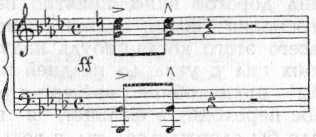 Окна в плитняковой стене