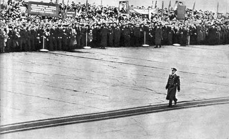 Юрий Гагарин - Вижу Землю