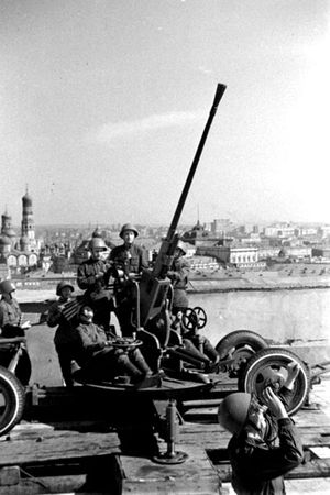 Владимир Побочный, Людмила Антонова - Предвоенные годы и первые дни войны