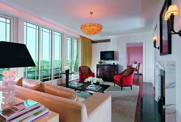 Виктория Завьялова, Валерия Башкирова - Лучшие отели мира