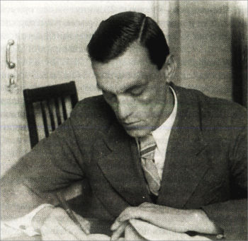 Арсений Тарковский - Судьба моя сгорела между строк