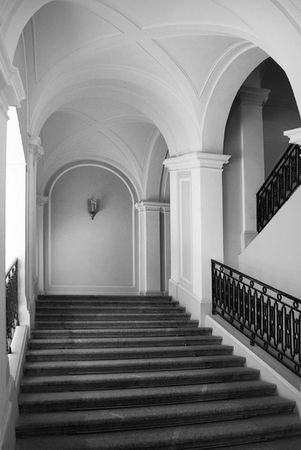 Андрей Гусаров - Гатчина. От прошлого к настоящему. История города и его жителей