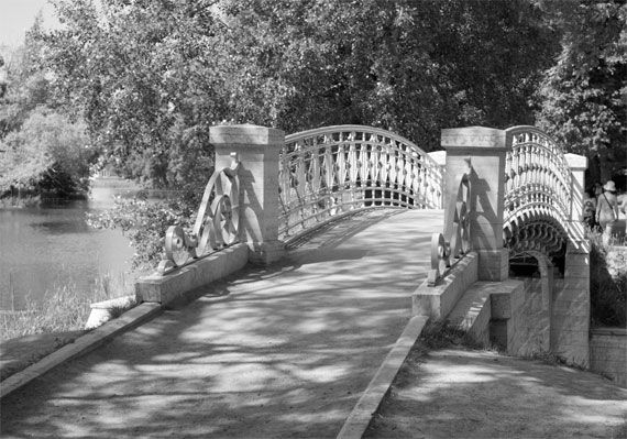 Андрей Гусаров - Гатчина. От прошлого к настоящему. История города и его жителей