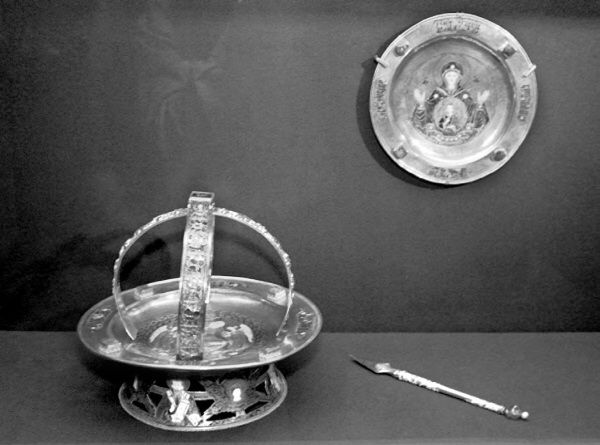 Ирина Сергиевская - Клады Москвы. Легендарные сокровища, тайники и подземелья