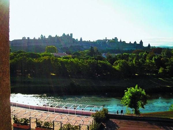 Виктория Завьялова, Валерия Башкирова - Лучшие отели мира