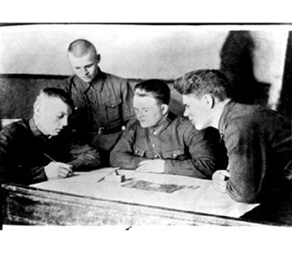 Владимир Побочный, Людмила Антонова - Предвоенные годы и первые дни войны