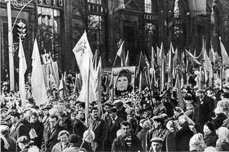 Юрий Гагарин - Вижу Землю