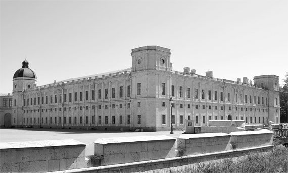 Андрей Гусаров - Гатчина. От прошлого к настоящему. История города и его жителей