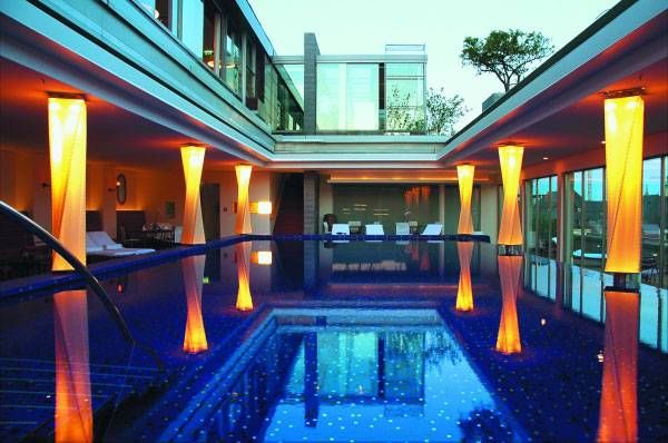 Виктория Завьялова, Валерия Башкирова - Лучшие отели мира