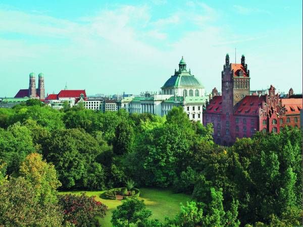 Виктория Завьялова, Валерия Башкирова - Лучшие отели мира