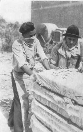 Иржи Ганзелка, Мирослав Зикмунд - Там, за рекою, - Аргентина