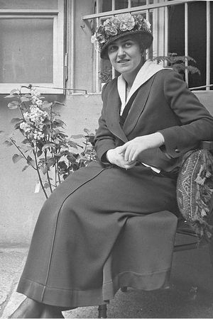 Анна Чайковская - Триумф красной герани. Книга о Будапеште