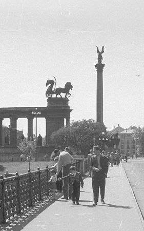 Анна Чайковская - Триумф красной герани. Книга о Будапеште