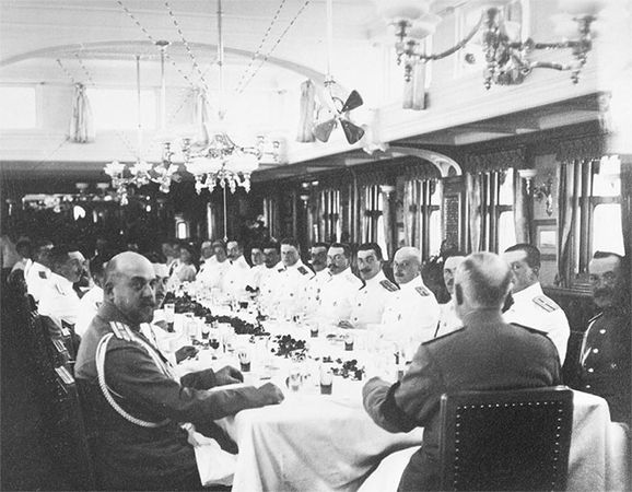 Игорь Зимин, Илья Лазерсон и др. - Императорская кухня. XIX - начало XX века....