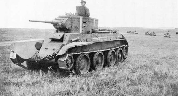 Максим Коломиец - Танки на Халхин-Голе