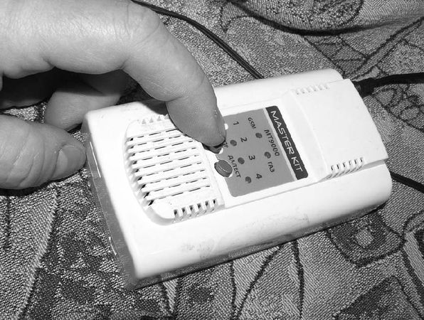 Андрей Кашкаров - Занимательная электроника. Нешаблонная энциклопедия полезных схем