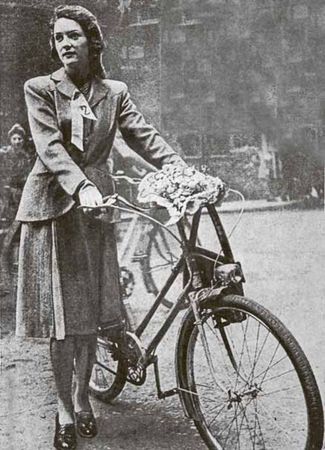 Пралин, Фредди - Тайны парижских манекенщиц (сборник)