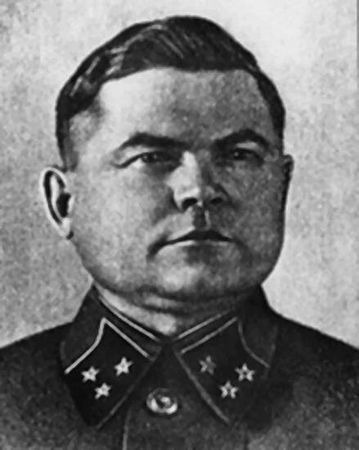 Владимир Карпов - Генерал армии Черняховский