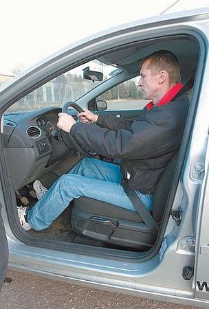 Алексей Громаковский - Самоучитель безопасного вождения. Чему не учат в автошколах