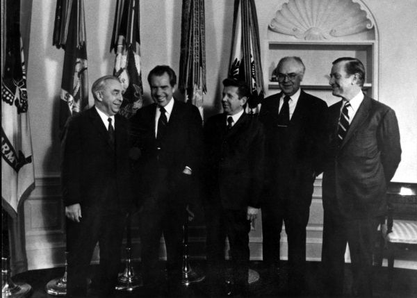 Ю. Барабанщиков - Воспоминания о академике Е. К. Федорове. "Этапы большого...