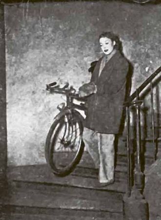 Пралин, Фредди - Тайны парижских манекенщиц (сборник)