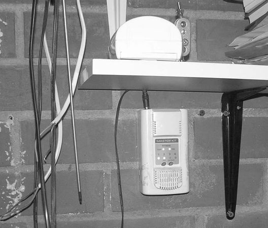 Андрей Кашкаров - Занимательная электроника. Нешаблонная энциклопедия полезных схем